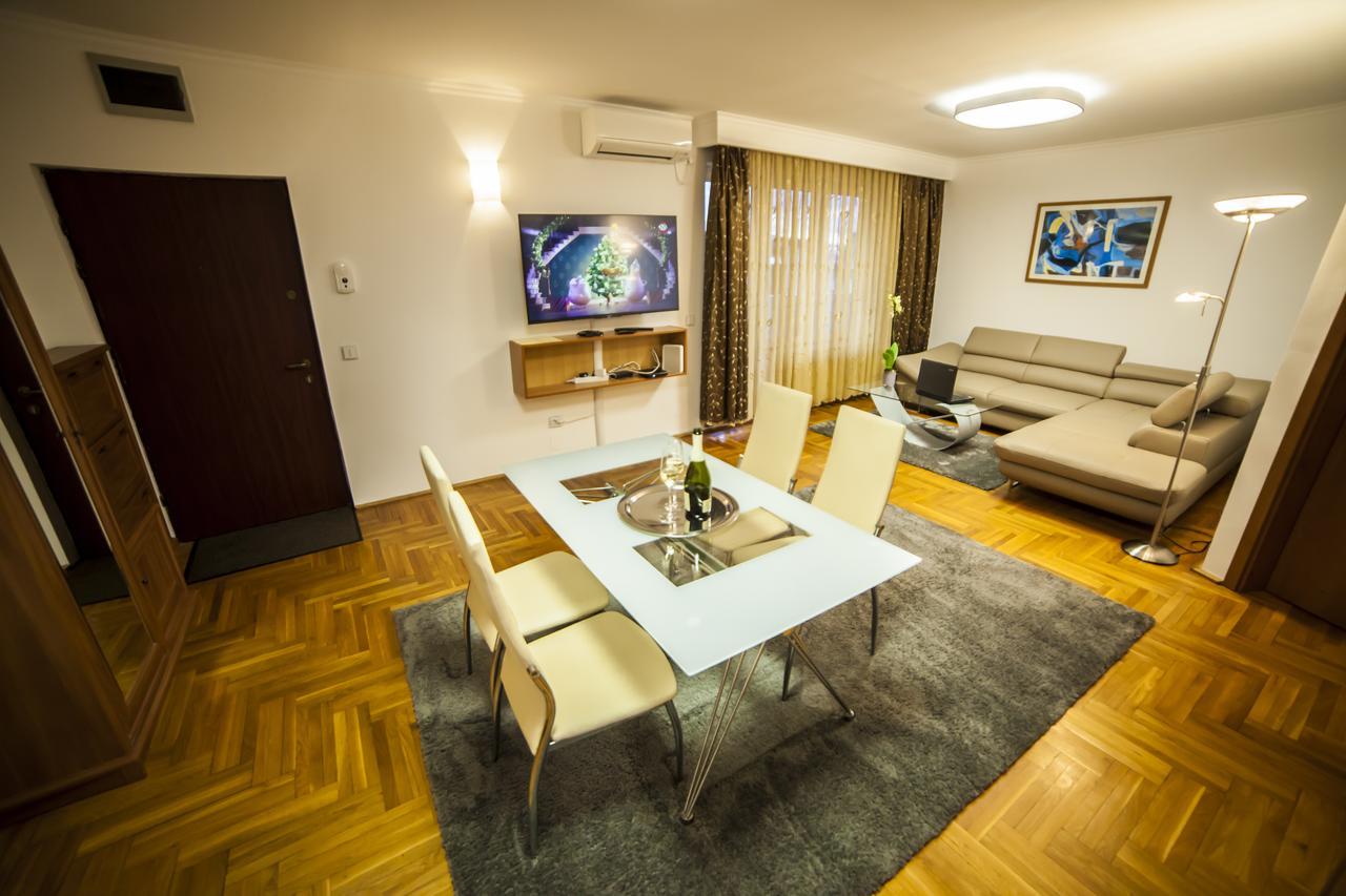 Business Class Apartment 클루지나포카 외부 사진
