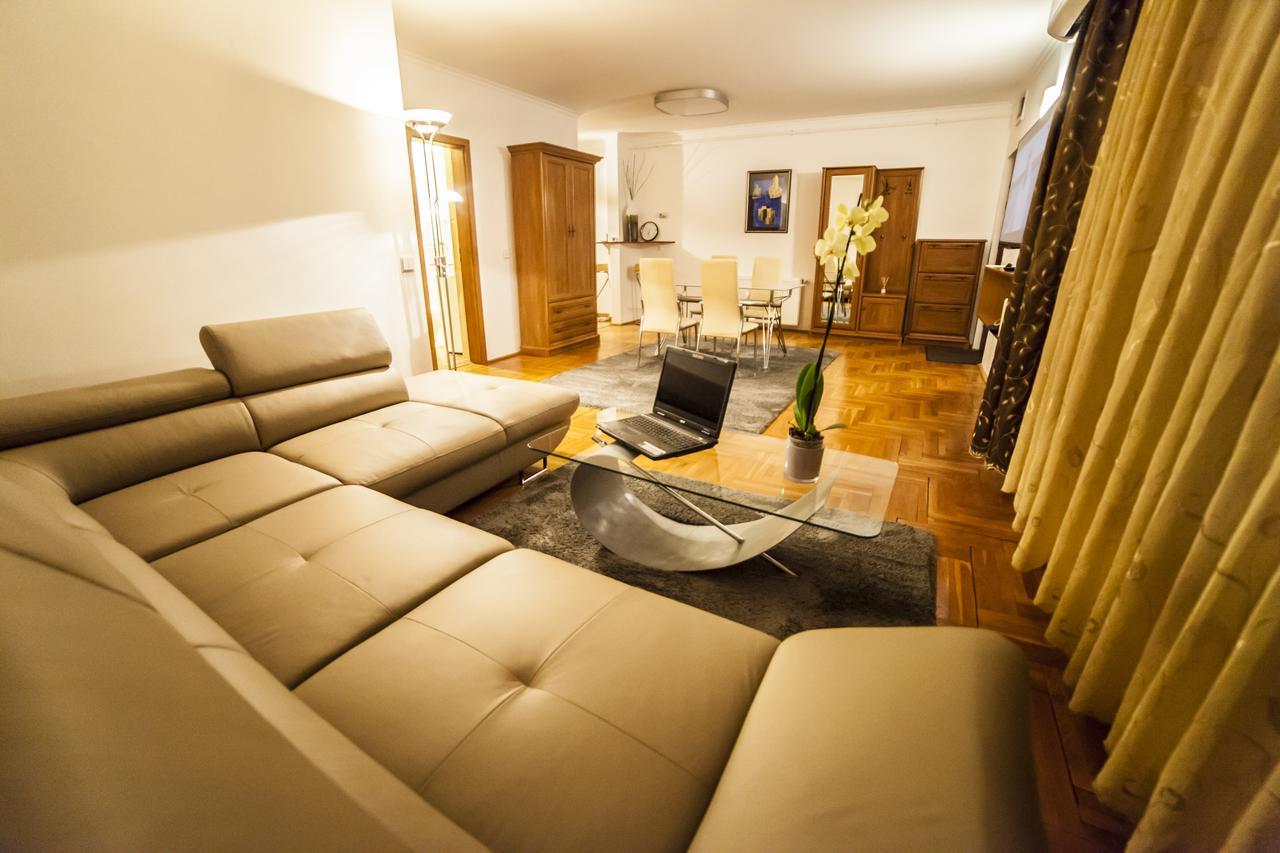 Business Class Apartment 클루지나포카 외부 사진